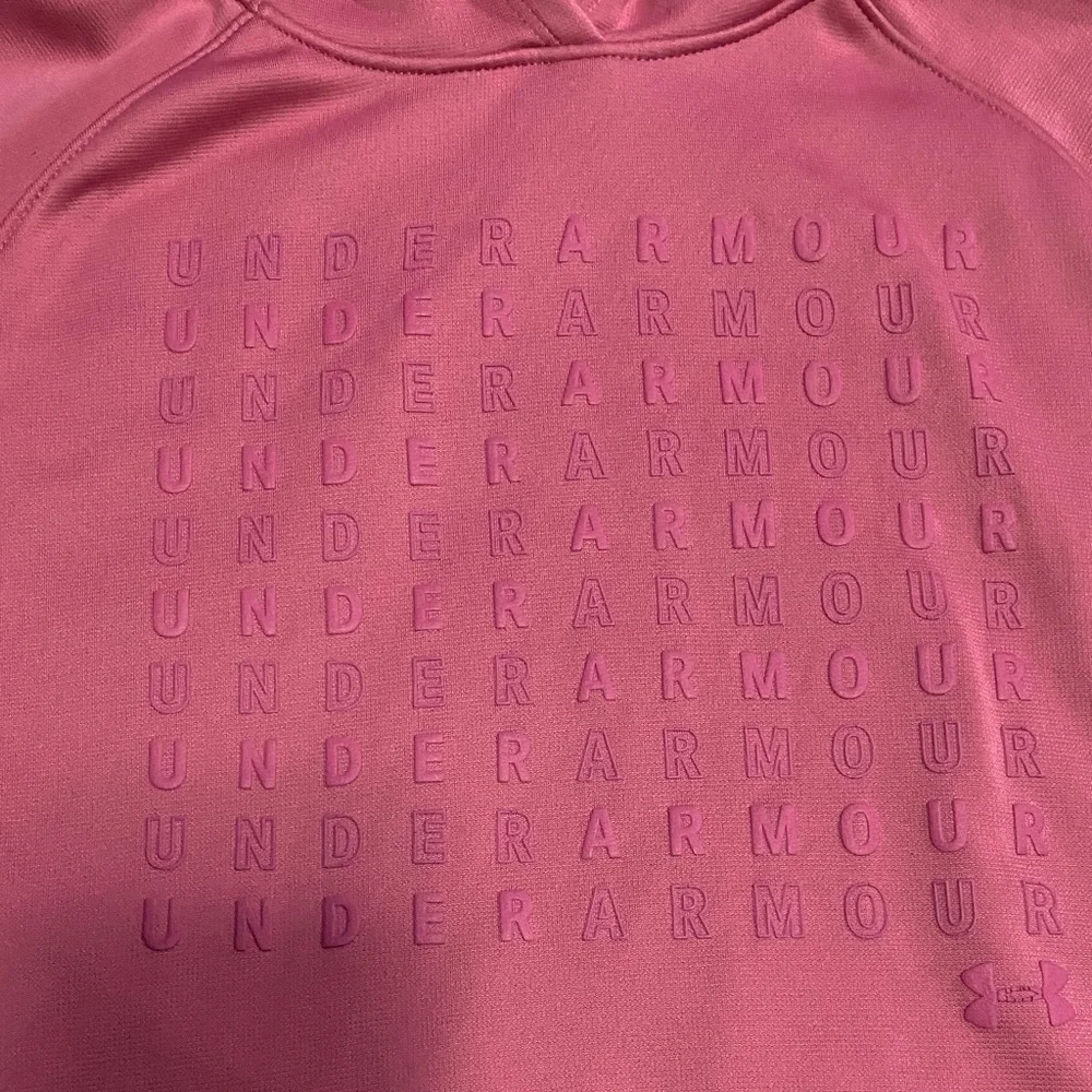 Under Armour pink hoodie girls size medium ( 8 / 10)